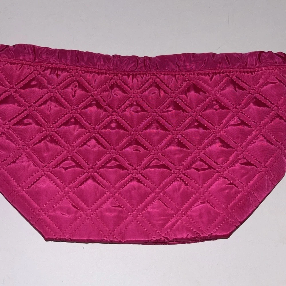 LANCOME PINK QUILTED DRAW STRING BAG VERY VERSATILE MANY USES